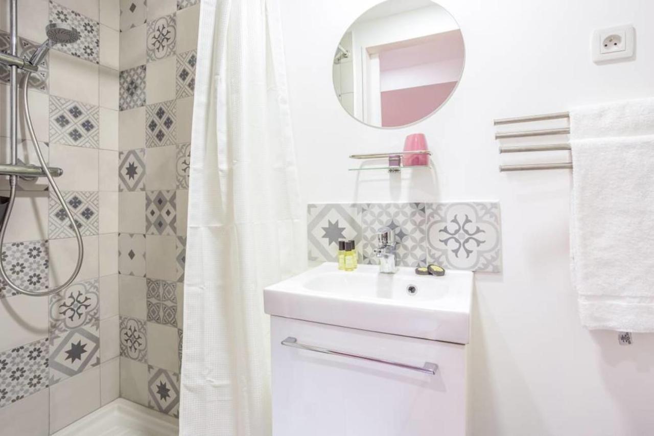 Charming Little Next In Vieux-Lyon By Guestready Apartment ภายนอก รูปภาพ